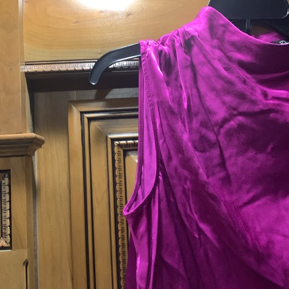 NWOT Rails Kaleen Ruched Funnel Neck Top Size Medium - Picture 7 of 12